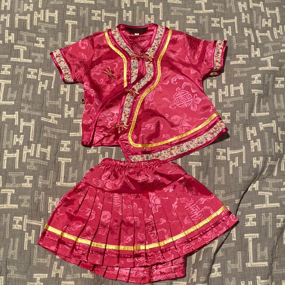 Little kids fancy dress ware (2)